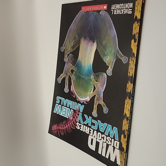 Book: Wild Discoveries Wacky New Animals - Picture 4 of 8